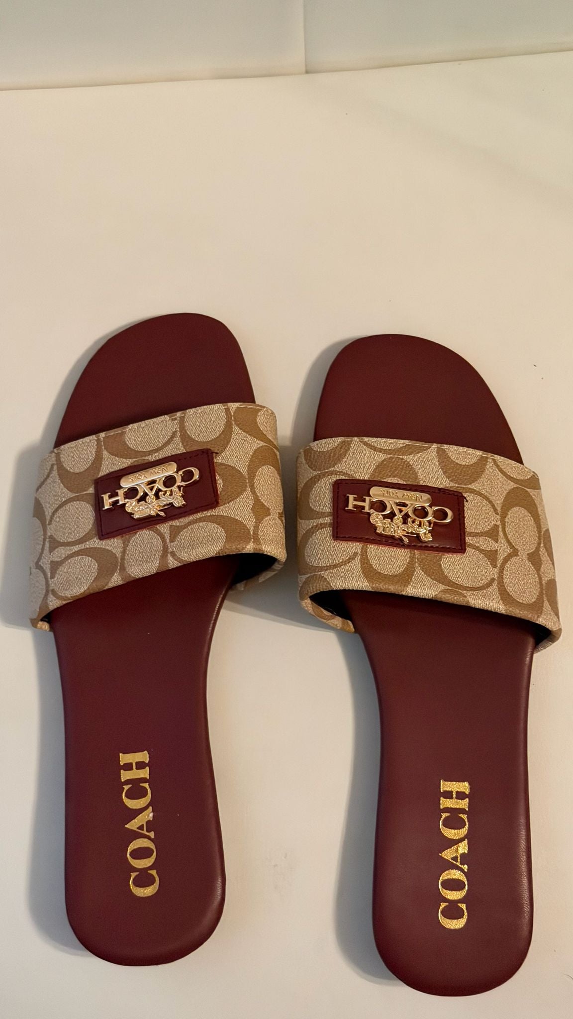 Women’s Luxury Designer-Inspired Toe Ring Slide Sandals (Multiple Colors)