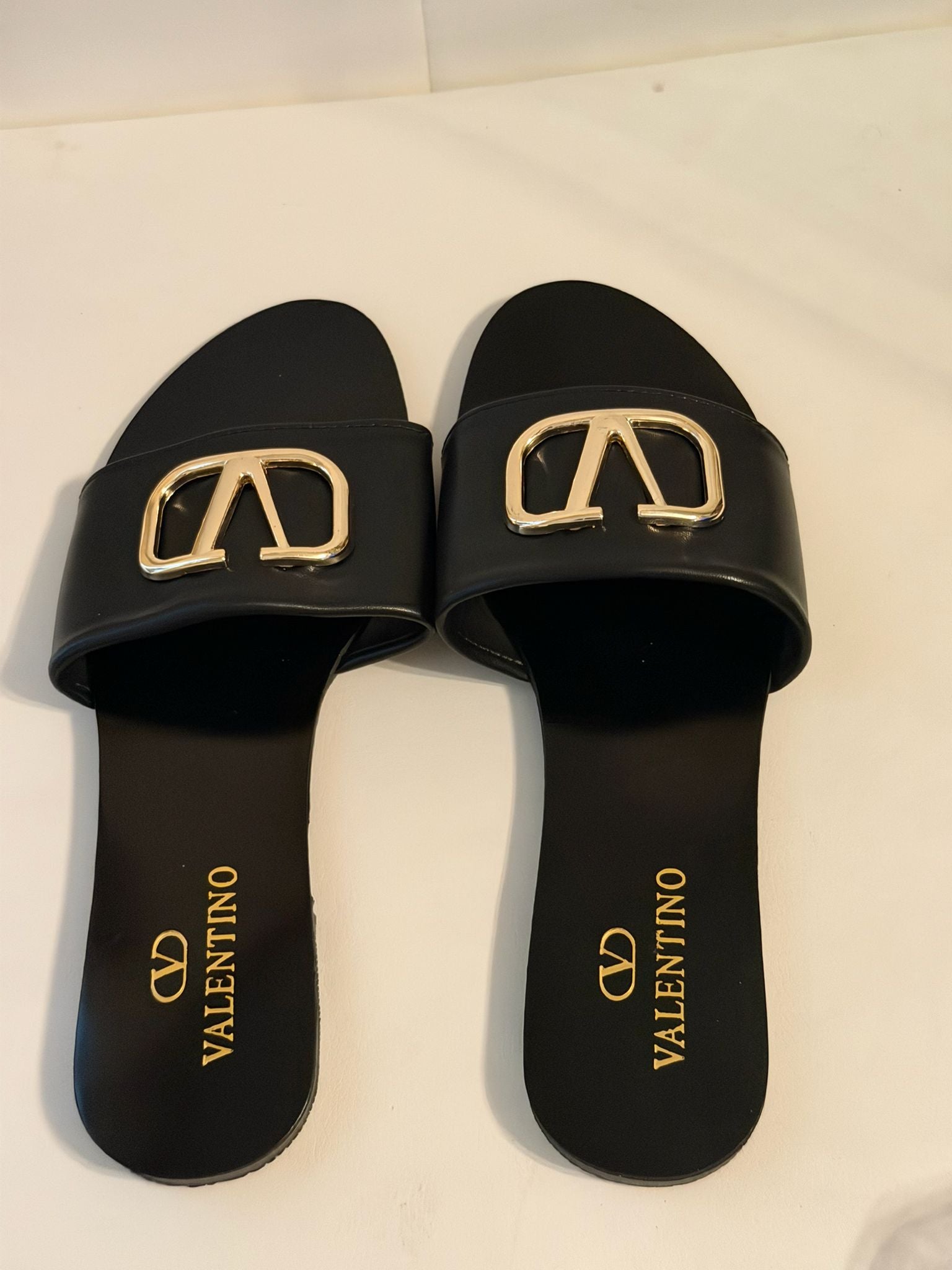 Women’s Luxury Designer-Inspired Toe Ring Slide Sandals (Multiple Colors)