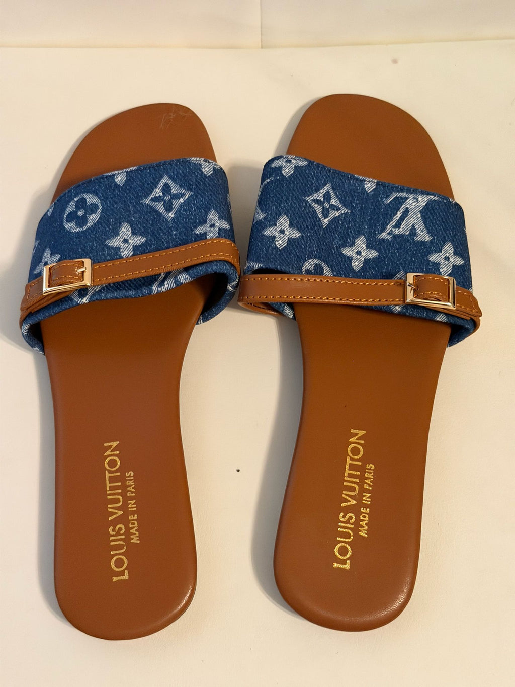 Women’s Luxury Designer-Inspired Toe Ring Slide Sandals (Multiple Colors)