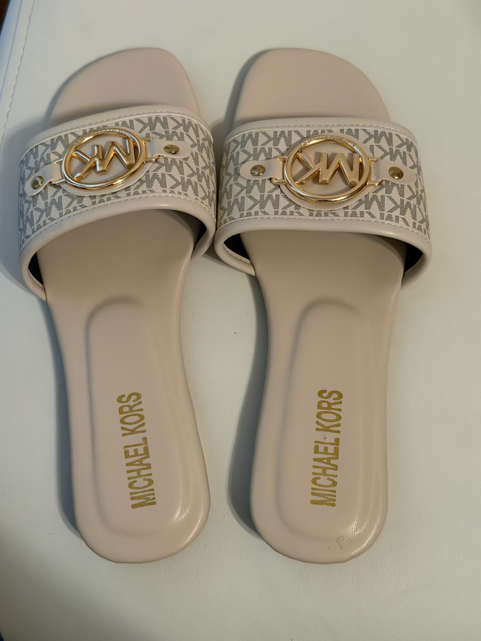 Women’s Luxury Designer-Inspired Toe Ring Slide Sandals (Multiple Colors)