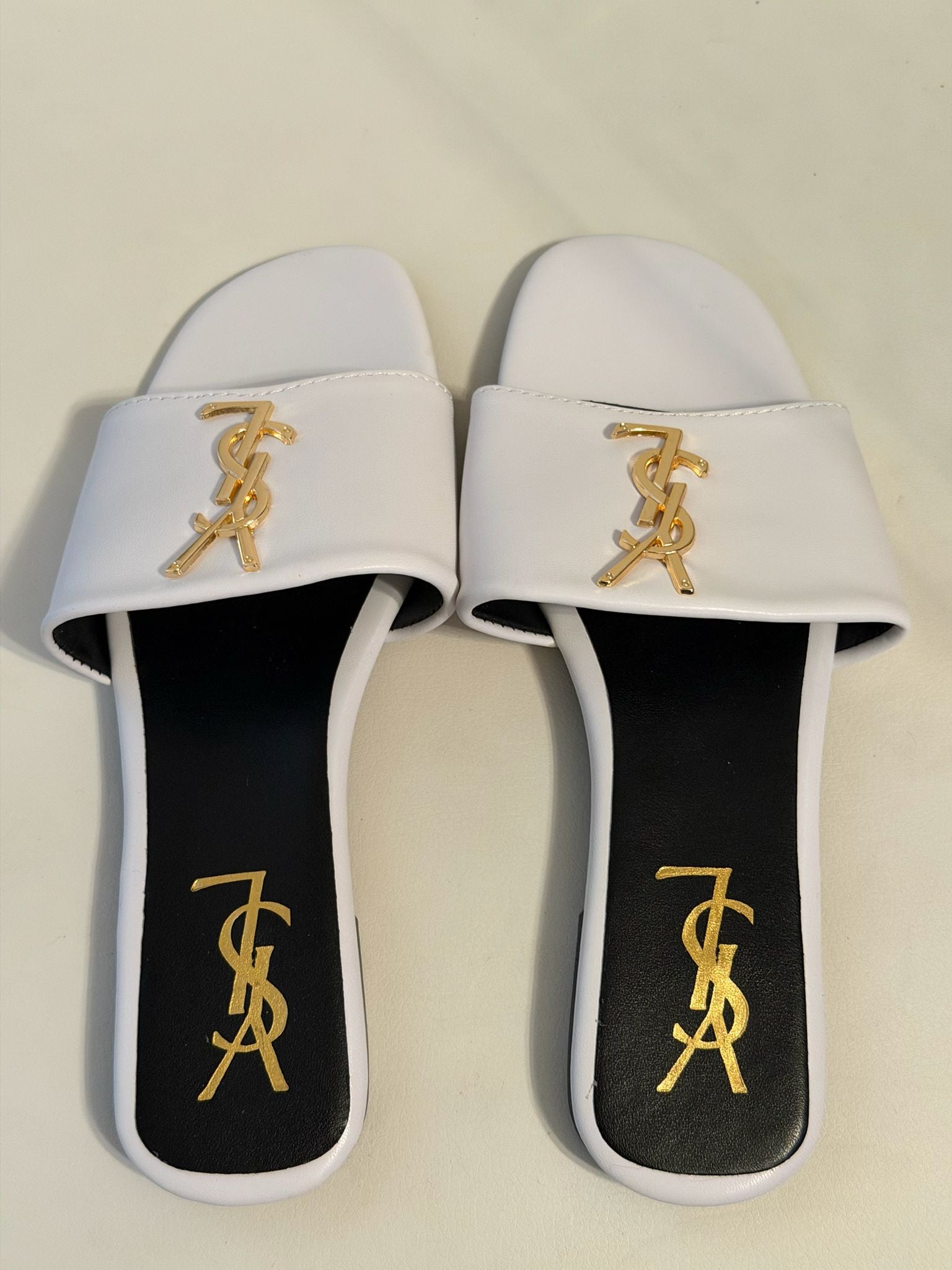 Women’s Luxury Designer-Inspired Toe Ring Slide Sandals (Multiple Colors)