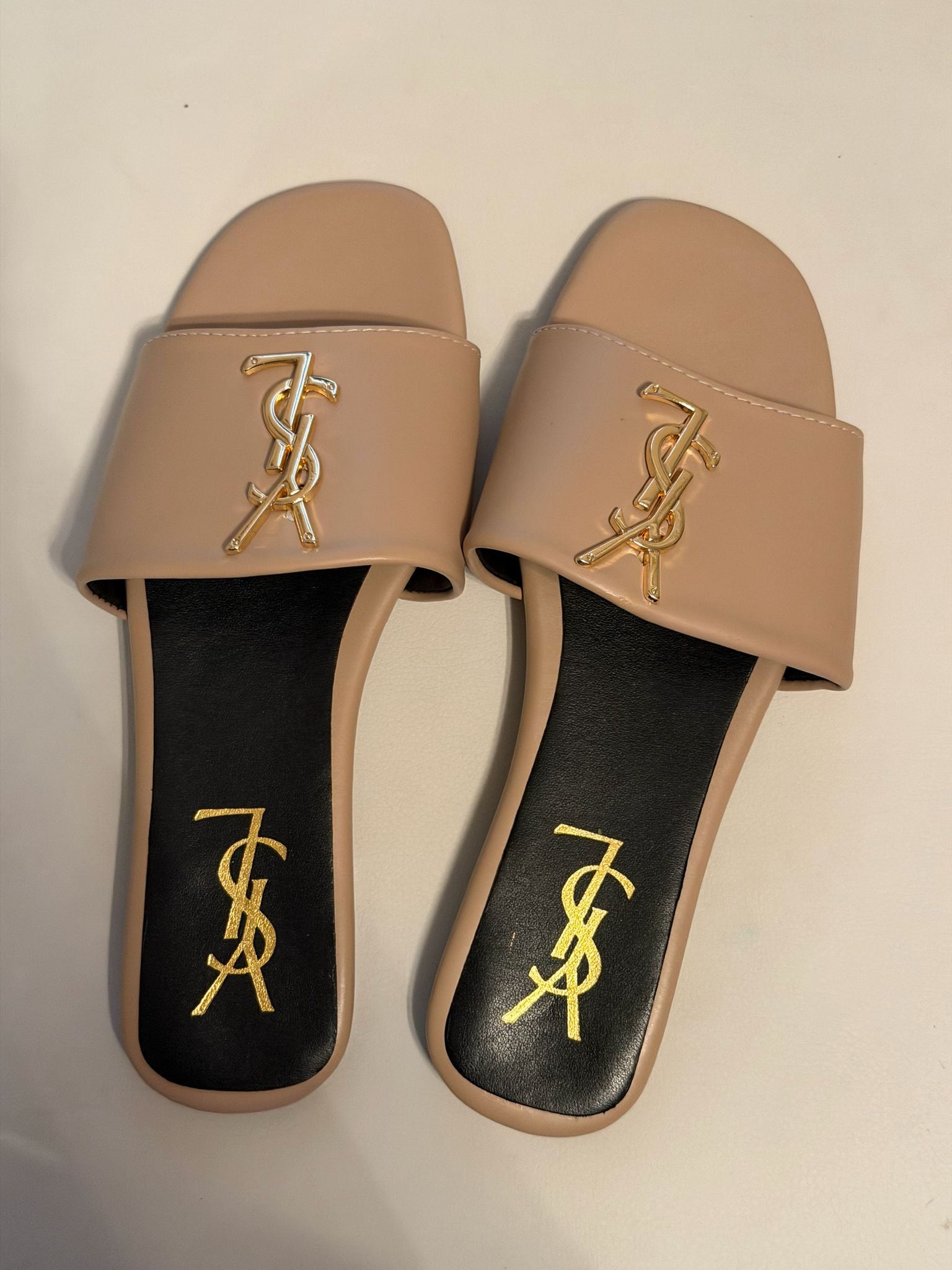 Women’s Luxury Designer-Inspired Slide Sandals (Multiple Colors)