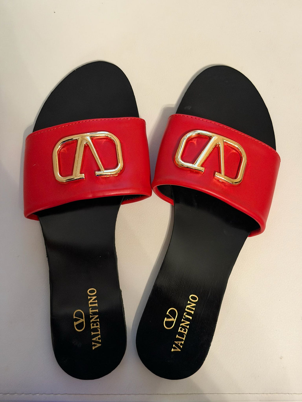 Women’s Luxury Designer-Inspired Toe Ring Slide Sandals (Multiple Colors)